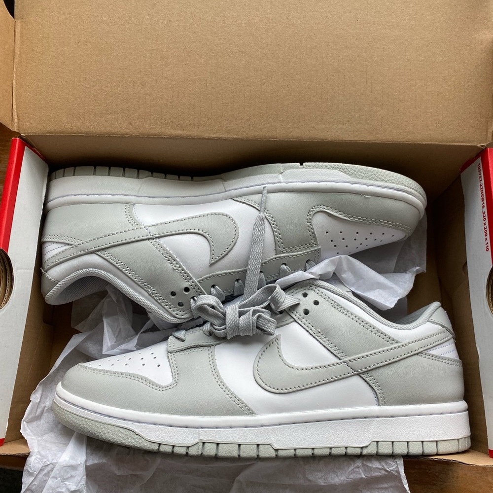 Nike Dunks “Grey Fog”